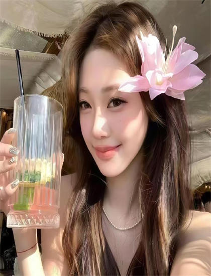 亚洲精品无AMM毛片_模仿犯在哪个平台播_4399日韩免费观看电视剧